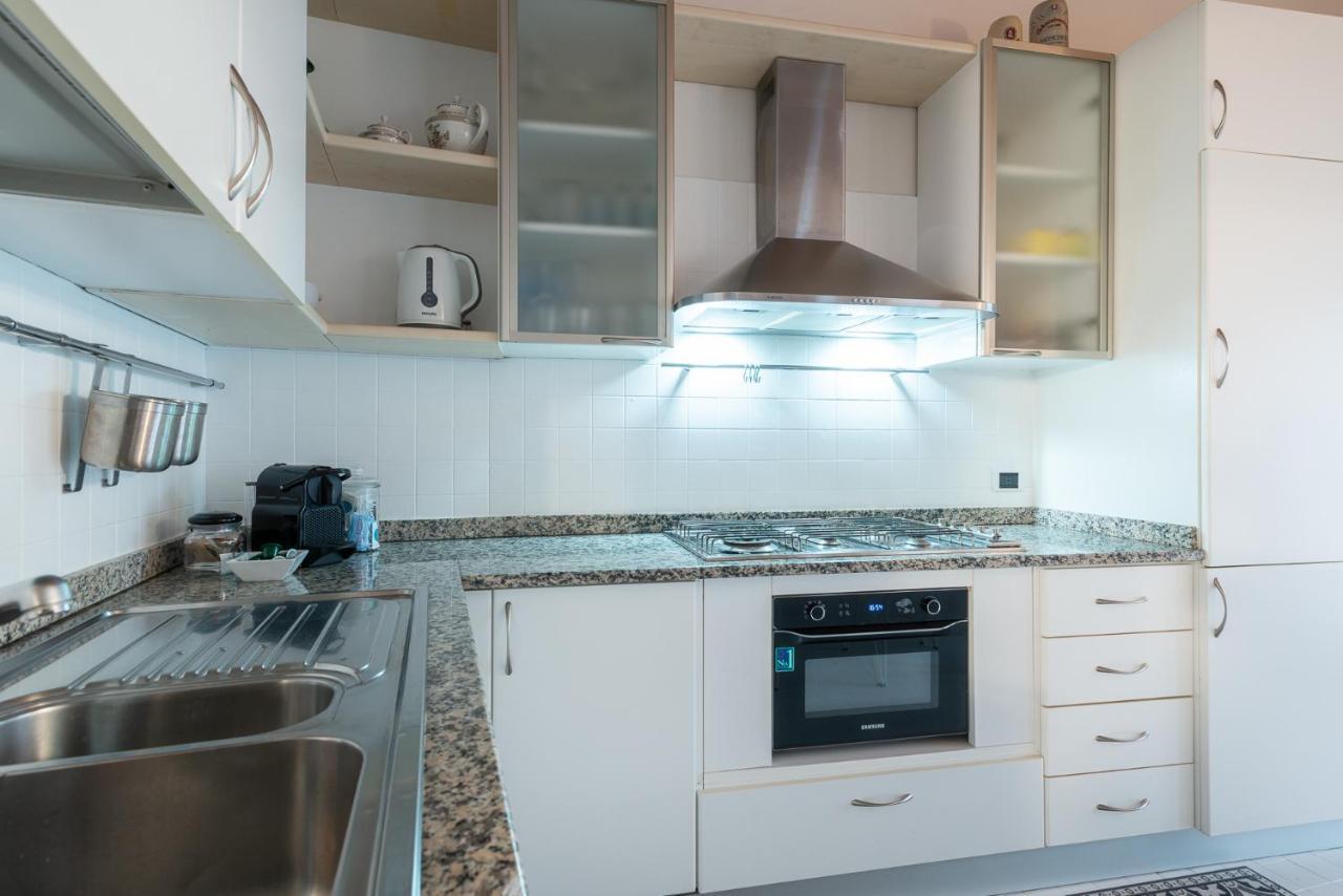 A Casa Nuccia Mansarda By Holiday Solutions Como Exteriör bild